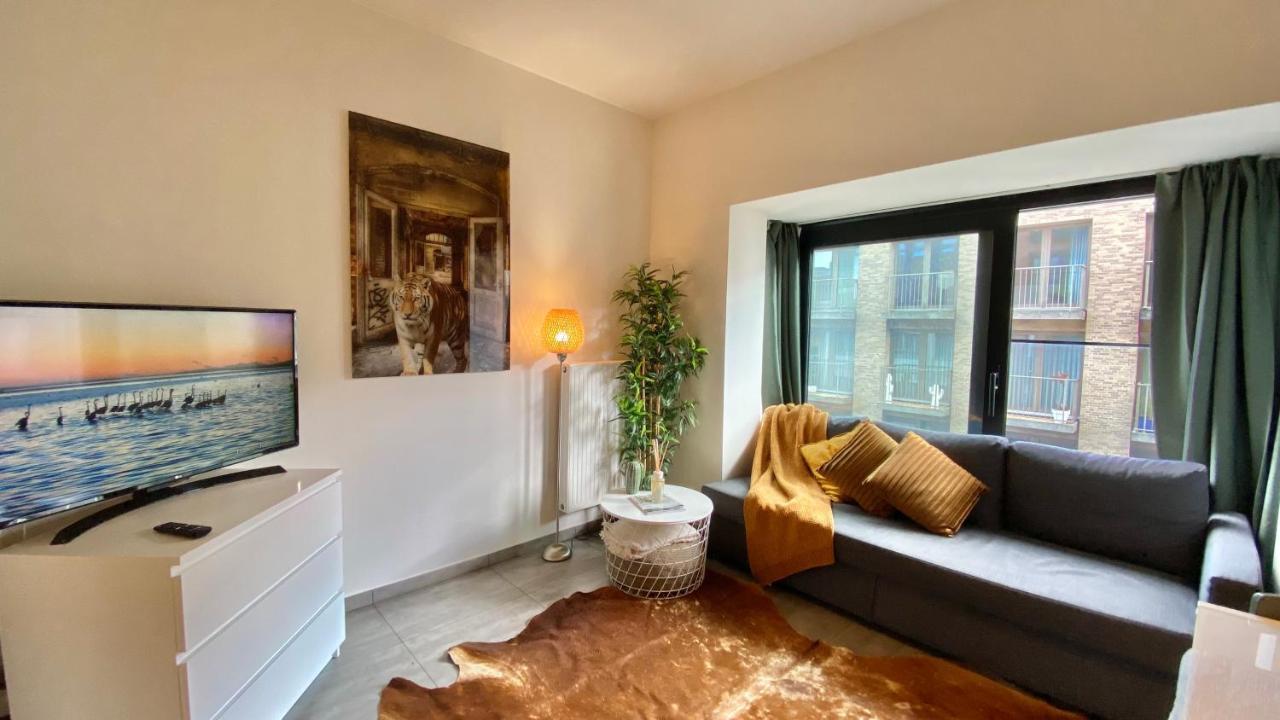 Oneluxstay Antwerp City Centre Exterior photo